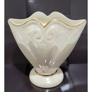 Iridescent Lusterware Pioneer Vase #159 USA Gold Gilt White